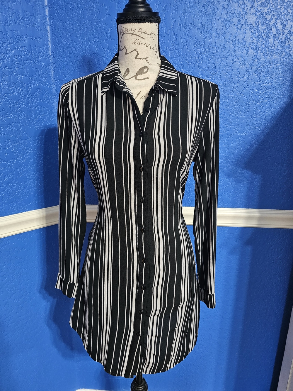 Noir By Gap Versatile Shirt Dress - Classic Button-Front